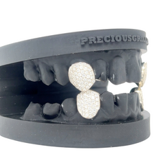 VVS MOISANNITE FANG WITH HIDDEN BAR